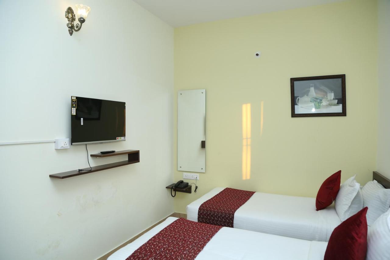 Hotel Bangalore Airport Inn, Near Kempegowda Airport, Airport Pickup & Drop Available 24X7 Devanahalli Ngoại thất bức ảnh